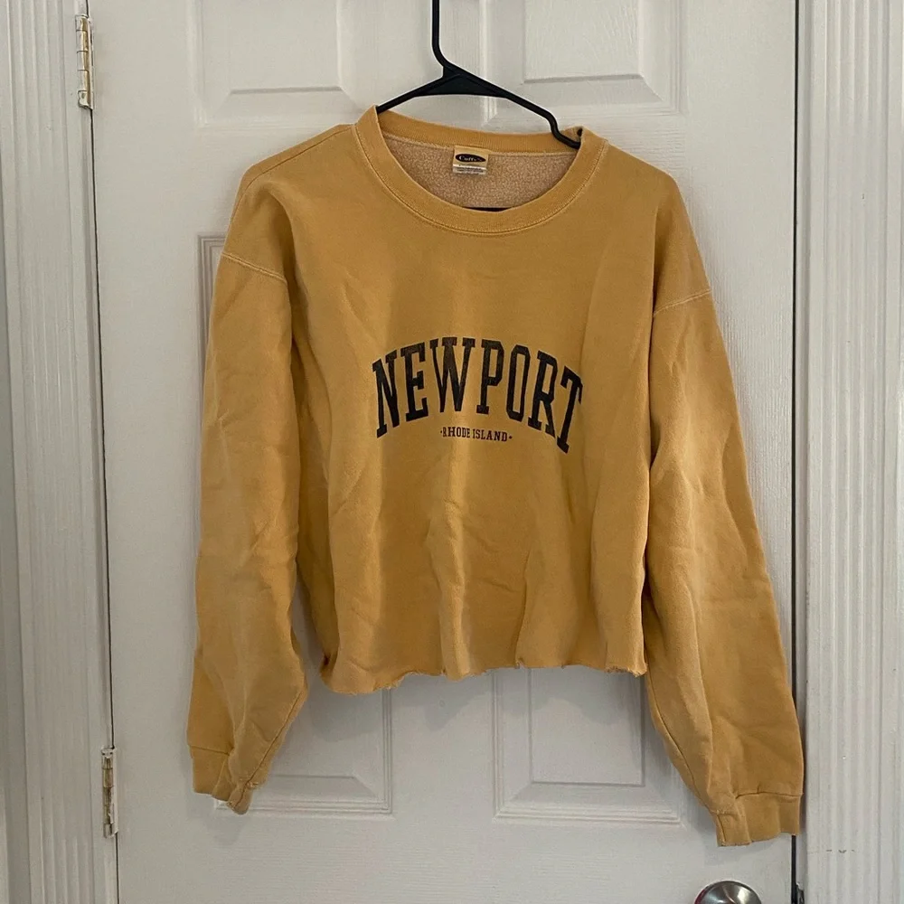 Vintage Newport Cropped Crew - Picture 1 of 3